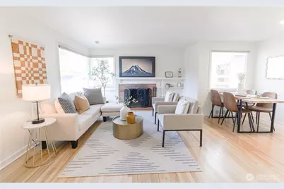 6012 40th Avenue NE, Seattle, WA 98115 - Photo 2