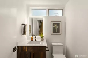 3012 B NW 56th St, Seattle, WA 98107 - Photo 12