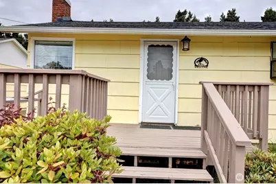 1215 199th Place, Long Beach, WA 98631 - Photo 2