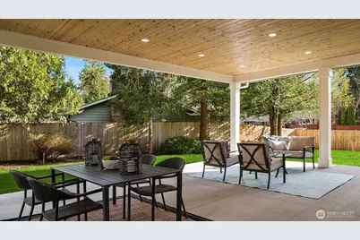 10010 161st Avenue NE, Redmond, WA 98052 - Photo 32