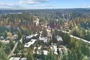 23015 Edmonds Way, Edmonds, WA 98020 - Photo 22