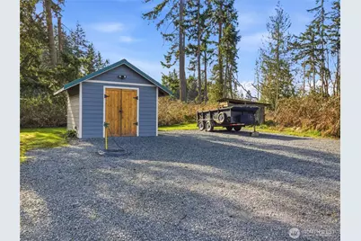 38512 Mountain Highway E, Eatonville, WA 98328 - Photo 28