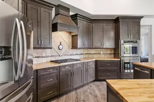 38512 Mountain Hwy E, Eatonville, WA 98328 - Photo 12