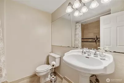 13706 26th Place W #B18, Lynnwood, WA 98087 - Photo 18