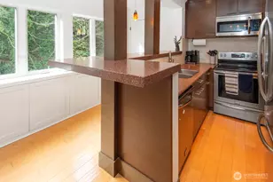 440 St Helens Ave, Tacoma, WA 98402 - Photo 6