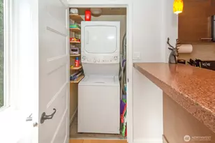 440 St Helens Ave, Tacoma, WA 98402 - Photo 14