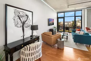 2720 3rd Ave, Seattle, WA 98121 - Photo 16