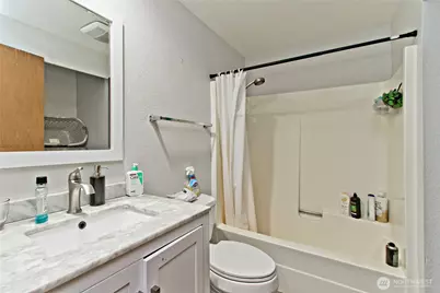 10319 SE 228th Street, Kent, WA 98031 - Photo 18