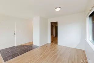 2110 E 17th St, Bremerton, WA 98310 - Photo 10