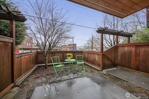 3841 Woodland Park Ave N, Seattle, WA 98103 - Photo 12