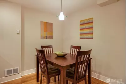 3841 Woodland Park Avenue N #B, Seattle, WA 98103 - Photo 4