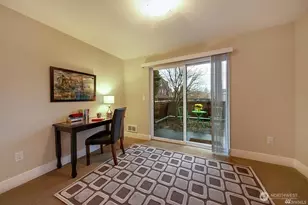 3841 Woodland Park Ave N, Seattle, WA 98103 - Photo 10