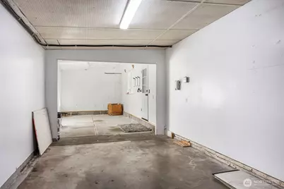 15411 SE 8th Street, Bellevue, WA 98007 - Photo 20