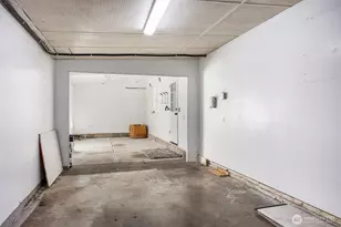 15411 SE 8th St, Bellevue, WA 98007 - Photo 20