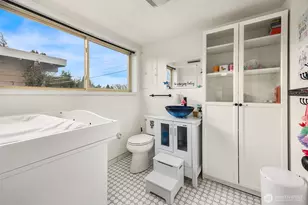 15411 SE 8th St, Bellevue, WA 98007 - Photo 14