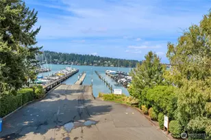 3911 Lake Washington Blvd SE, Bellevue, WA 98006 - Photo 18