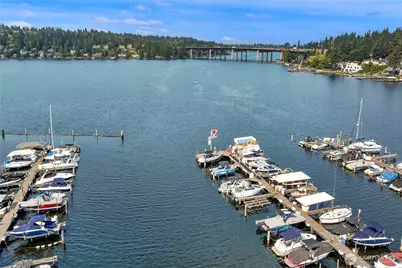 3911 Lake Washington Boulevard SE #B10, Bellevue, WA 98006 - Photo 16