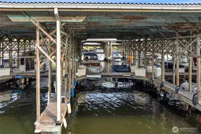 3911 Lake Washington Boulevard SE #B10, Bellevue, WA 98006 - Photo 4