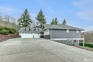895 Marshall Dr, Camano Island, WA 98282 - Photo 4
