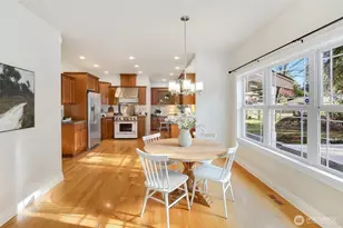 2726 9th St SW, Puyallup, WA 98373 - Photo 12