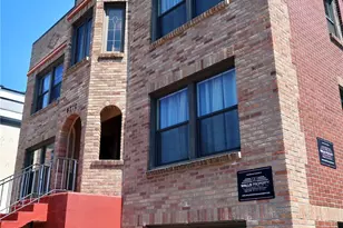 6710 Greenwood Ave N, Seattle, WA 98103 - Photo 4