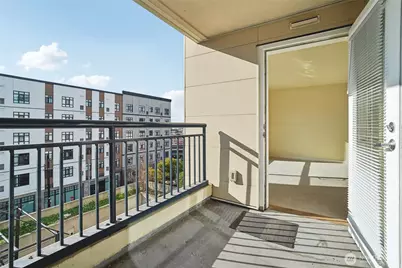 321 10th Avenue S #613, Seattle, WA 98104 - Photo 20