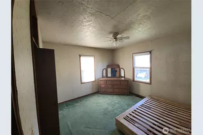 414 E 12th Street, Port Angeles, WA 98362 - Photo 10