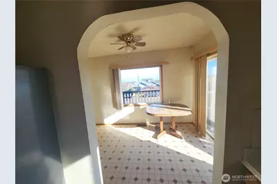 414 E 12th Street, Port Angeles, WA 98362 - Photo 4