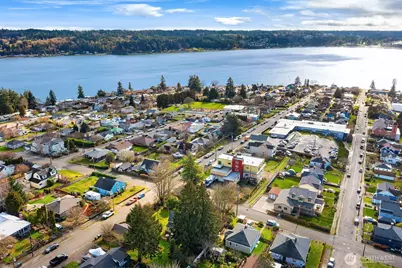 2401 E 16th Street, Bremerton, WA 98310 - Photo 30