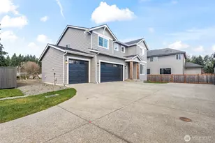 14205 56th Ave Ct E, Puyallup, WA 98373 - Photo 2