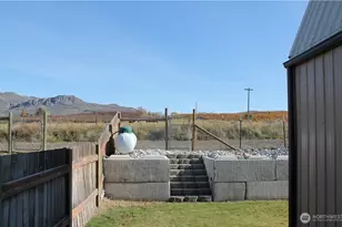 27 Orchard Loop N, Tonasket, WA 98855 - Photo 20