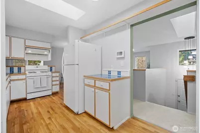 1216 E Clearbrook Drive, Bellingham, WA 98229 - Photo 4