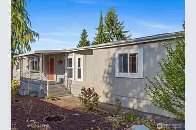 1427 100th Street SW #127, Everett, WA 98204 - Photo 2