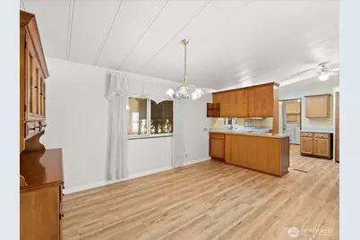 1427 100th Street SW #127, Everett, WA 98204 - Photo 6