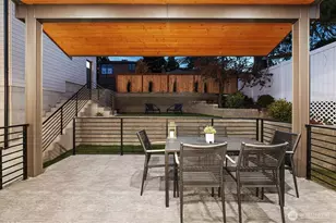 2515 35th Ave W, Seattle, WA 98199 - Photo 32