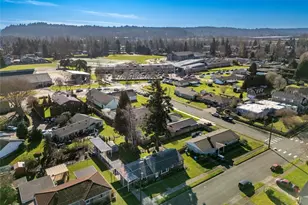 1704 Rainier St, Sumner, WA 98390 - Photo 38