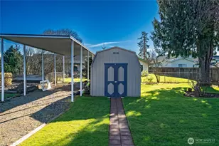 1704 Rainier St, Sumner, WA 98390 - Photo 30