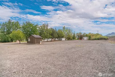 2120 Malaga Alcoa Highway, Wenatchee, WA 98828 - Photo 12