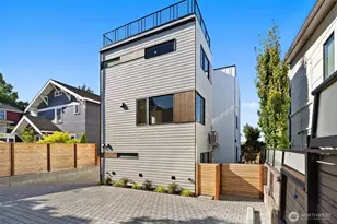 2214 Broadway E, Seattle, WA 98102 - Photo 32
