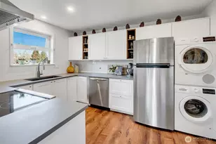 8000 28th Ave NW, Seattle, WA 98117 - Photo 16