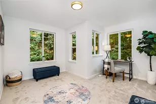 5523 Lakemont Blvd SE, Bellevue, WA 98006 - Photo 16