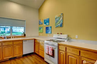 170 NW 13th Court, Oak Harbor, WA 98277 - Photo 14