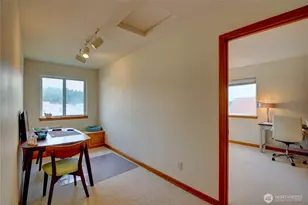 170 NW 13th Ct, Oak Harbor, WA 98277 - Photo 28