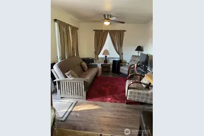 212 4th Street W, Tonasket, WA 98855 - Photo 2