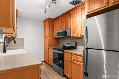 29733 4th Ave S, Federal Way, WA 98003 - Photo 10