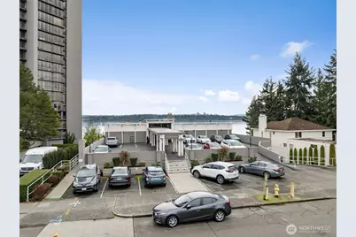 1600 43rd Avenue E #211, Seattle, WA 98112 - Photo 30