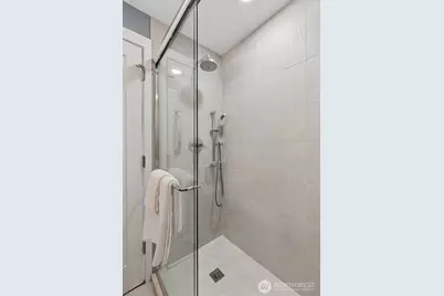 1600 43rd Avenue E #211, Seattle, WA 98112 - Photo 14