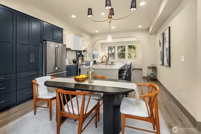 5037 25th Avenue SW, Seattle, WA 98106 - Photo 10