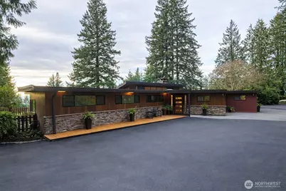 17368 Olympic Place, Mount Vernon, WA 98274 - Photo 1
