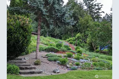 17368 Olympic Place, Mount Vernon, WA 98274 - Photo 34